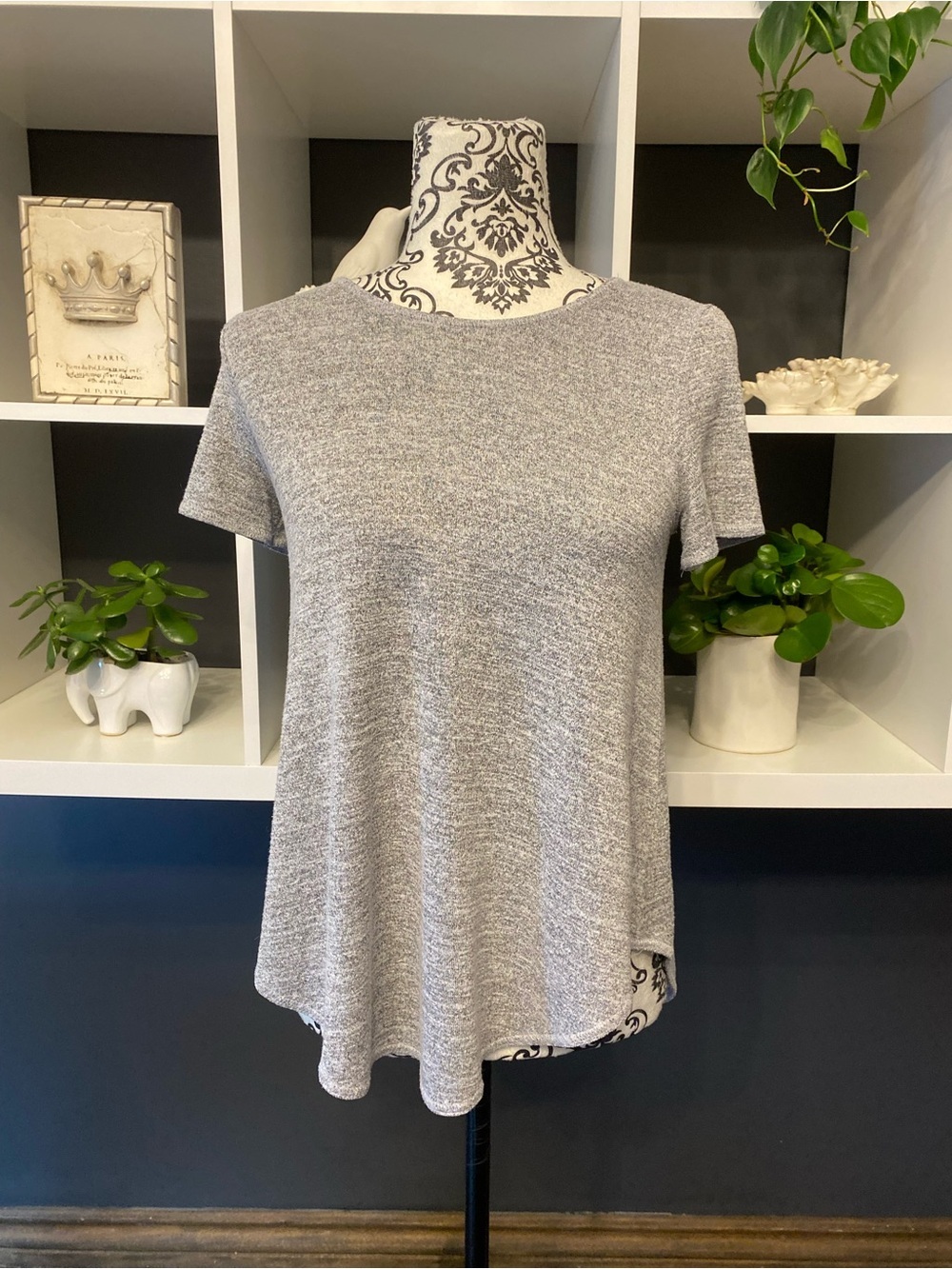 Aritzia Wilfred Short Sleeve Knit Top - Light Heathered Grey